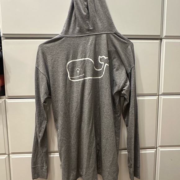 Vineyard Vines - Picture 3 of 4